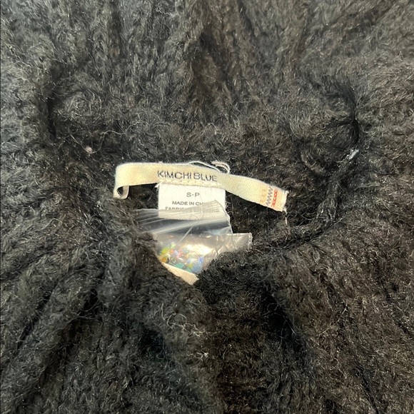 Urban Outfitters Black and White Cowl Neck Sweater - Picture 9 of 9